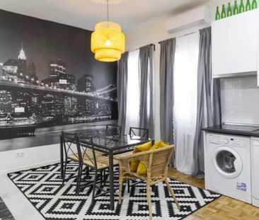 Calle de San Bernardo, Madrid, Community of Madrid 28015 - Photo 2