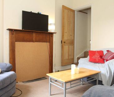 Montague Road (3 bed) - Photo 5