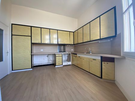 « AVIGNON IM - APPARTEMENT T5 142.01M² AVEC TERRASSE » - Photo 3