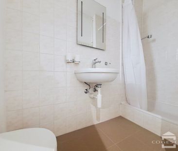 Bel appartement rénové avec balcon proche de toute commodité - Foto 4