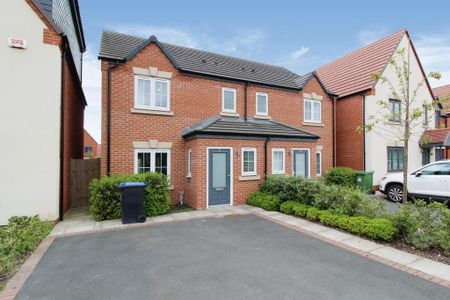 3 bedroom semi-detached house to rent - Photo 5