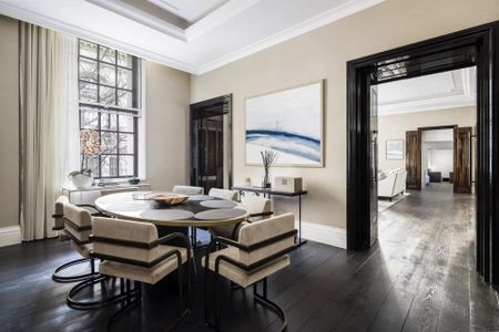 A modern two bedroom apartment within a unique collection of private residences. - Photo 2