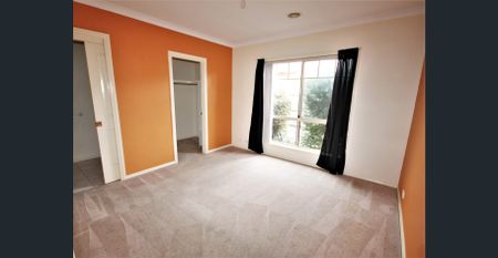 MODERN COMFORT / NEARBY EDWARDES LAKE PARK - Photo 2