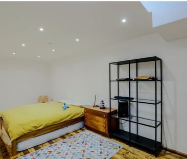 2 Bed Maisonette, Temple Street, E2 - Photo 6