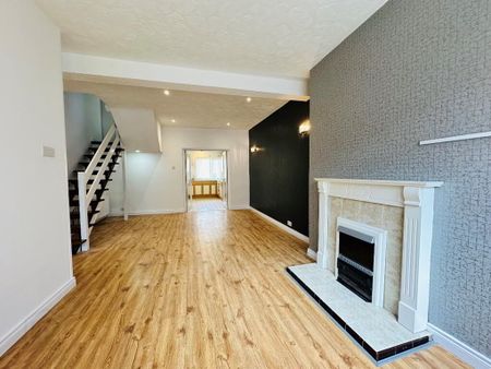 42 Moat Road, Ballymena, BT42 4DA - Photo 2