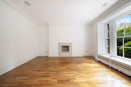 Dukes Mews, Marylebone, W1U, London - Photo 2