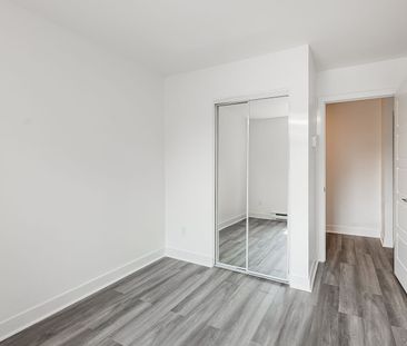 241-323 Rue Blue Haven, Montréal, QC - Photo 1