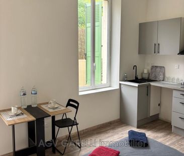 Location Appartement 1 pièce 22m² TOULON 83100 - Photo 2