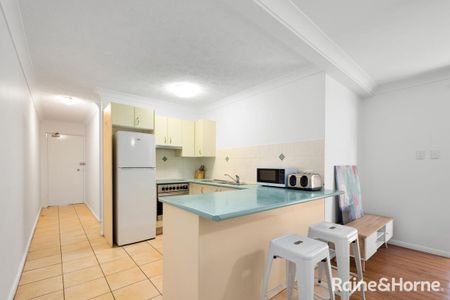 1/57 Mitre Street, St Lucia, QLD 4067 - Photo 4