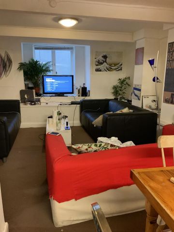 6 bedroom house to rent - Photo 2