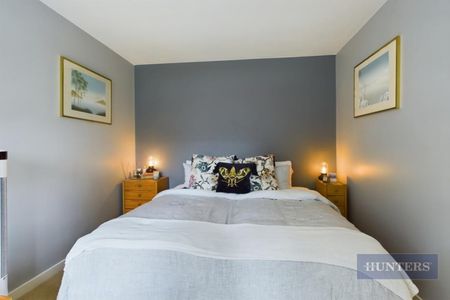 1 bedroom Flat To Let Total Size: 776 SQ FT - Photo 5