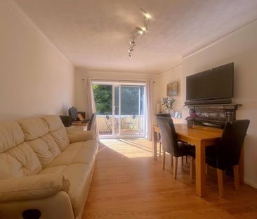 3 bedroom flat to rent - Photo 1