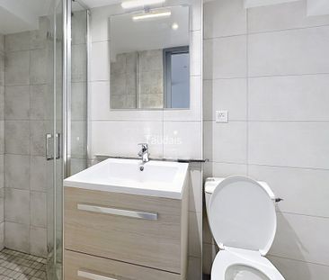 Location Maison 4 pièces 76m² ST LO 50000 - Photo 3