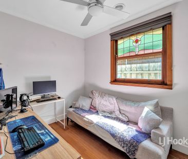 Newport's Way Of Living! - Photo 6