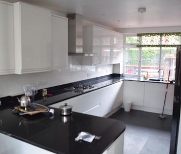 5 bedroom house share to rent - Photo 2