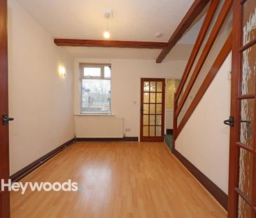 2 bedroom terraced house to rent - Photo 3