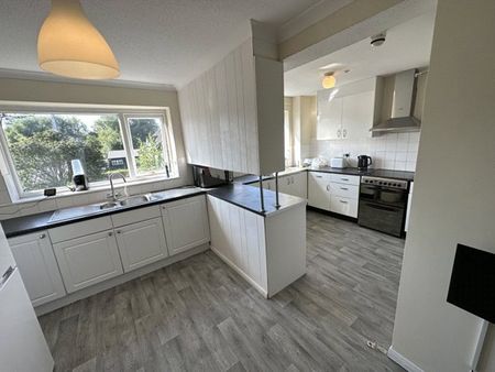 1 bedroom property to rent - Photo 5