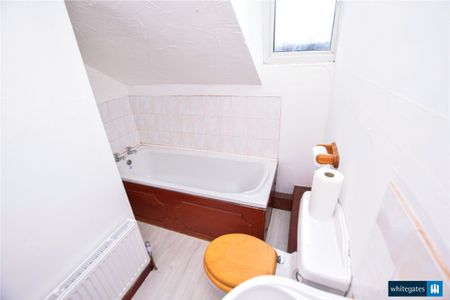 Rydall Place, Leeds, West Yorkshire, LS11 - Photo 4