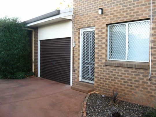 1/22 Kirklees Street, NEWTOWN - Photo 1