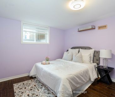 Detached Home For Lease | W8123818 - Photo 6