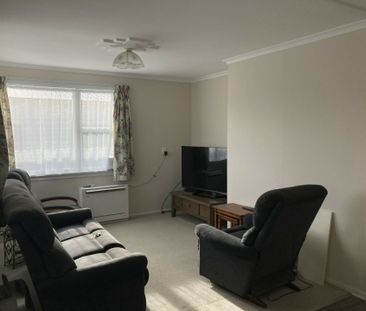 2 Bedroom Home - Photo 6