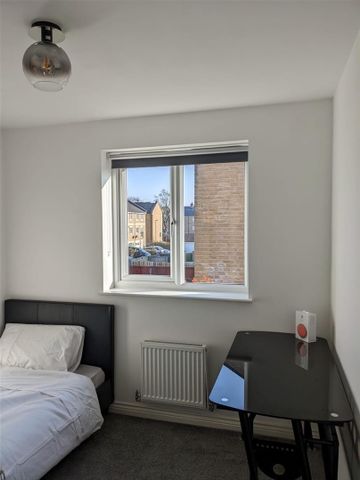 Annie Smith Way, Birkby, Huddersfield - Photo 5