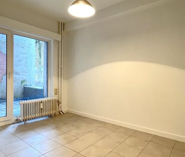 Ruim appartement met 3 slaapkamers in Borgerhout! - Photo 1