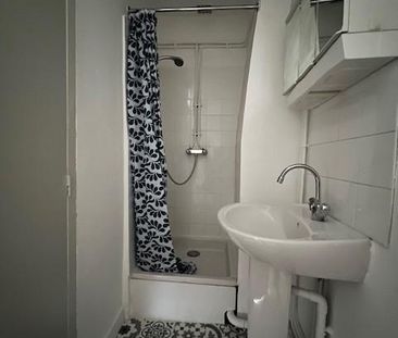 Location Appartement 1 pièce 23m² MACON 71000 - Photo 1