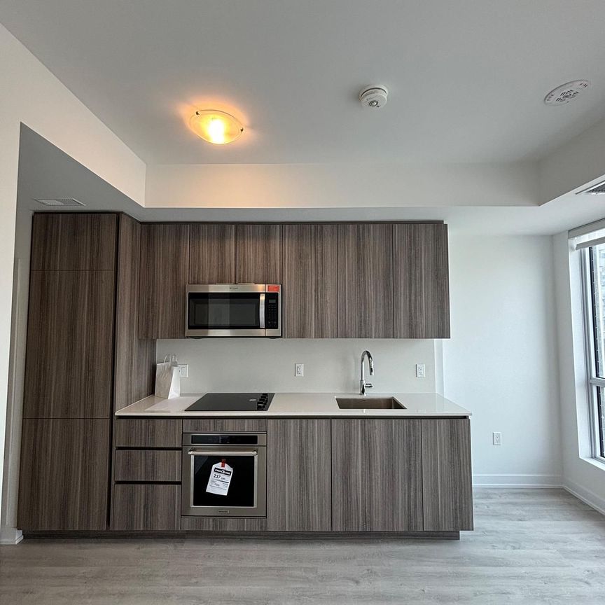 For Lease - 15 Richardson Street Unit# 303, Toronto, Ontario - Photo 1