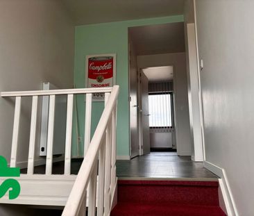 Appartement met 2 slaapkamers en 2 badkamers gelegen nabij het cent... - Photo 1