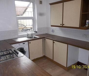 1 bedroom flat to rent - Photo 6