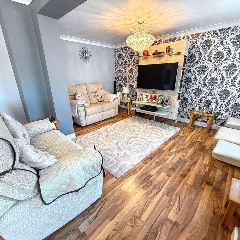 Yoden Road, Peterlee, Durham, SR8 5HN - Photo 1