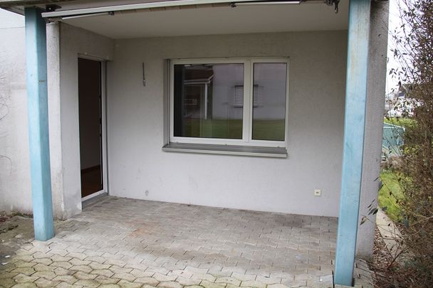 Charmante Wohnung mit Sitzplatz - Photo 1