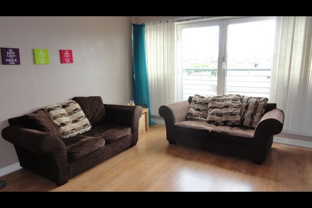 2 Bed Flat, Wallace Street, G5 - Photo 1