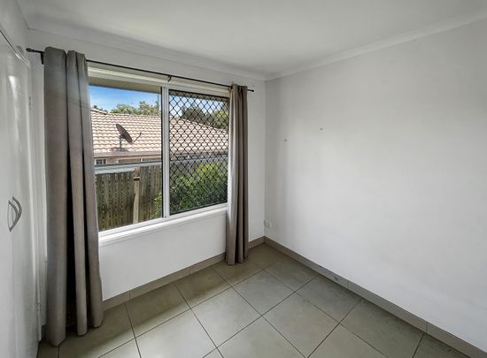 4 Tracey Drive, 4300, Goodna Qld - Photo 1