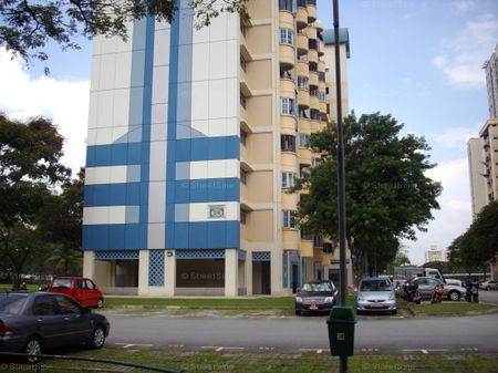 Blk 24 Teban Gardens Road (Jurong East), HDB 4 Rooms - For Rent - Photo 4