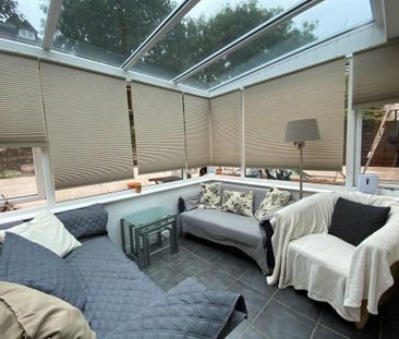 4 bedroom detached bungalow to rent - Photo 1