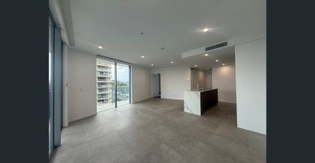 Coastal Luxury Living in the Heart of Tweed Heads & Coolangatta - Photo 5