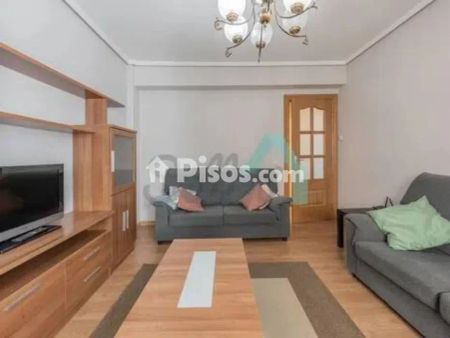 Piso en alquiler en Centro - Foto 3