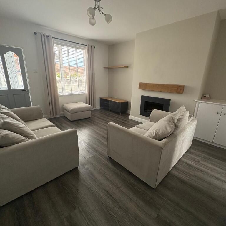 2 bedroom bungalow to rent - Photo 1