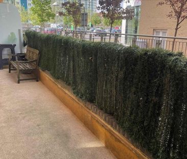 2 bedroom flat to rent - Photo 6