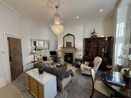 2 East Cliff Gardens, Preston City Centre - Photo 2