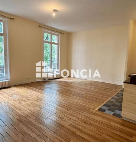 Appartement • Saint Thomas d'Aquin - Photo 2
