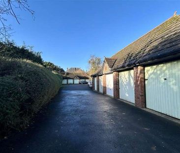 Highfield, SO17 - Photo 5