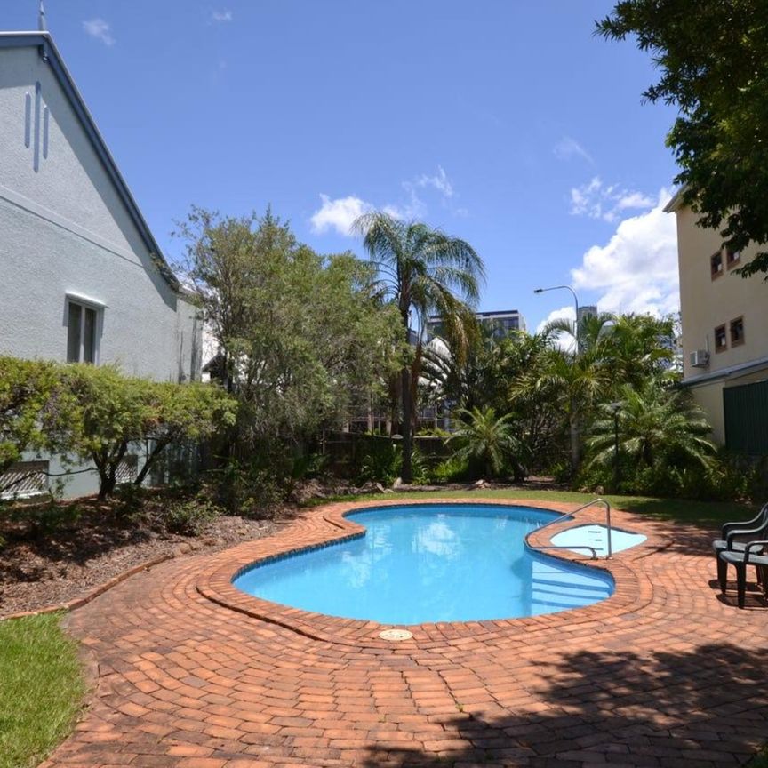 24/37 Phillips Street, Spring Hill QLD 4000 - Apartment For Rent | Domain - Photo 1