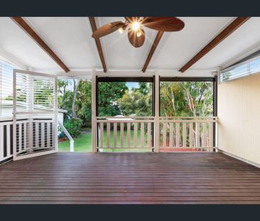 102 Littleton Road, Richlands, Qld 4077 - Photo 1