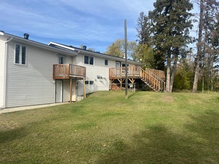 Acreage in Ponoka County! - Photo 2