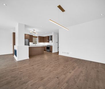 For Lease - 899 Ralph Hennessy Avenue, Blossom Park - Airport and A... - Photo 5