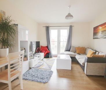 2 bedroom flat to rent - Photo 1