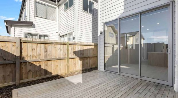 4 bedroom Duplex - Photo 1